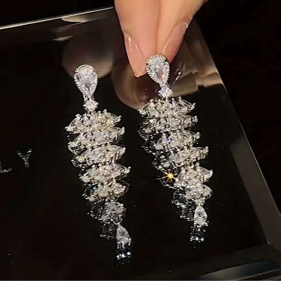 Tree Design Zircon Dangle Earrings, Wedding, Bridal, Anniversary - Picture 6 of 6